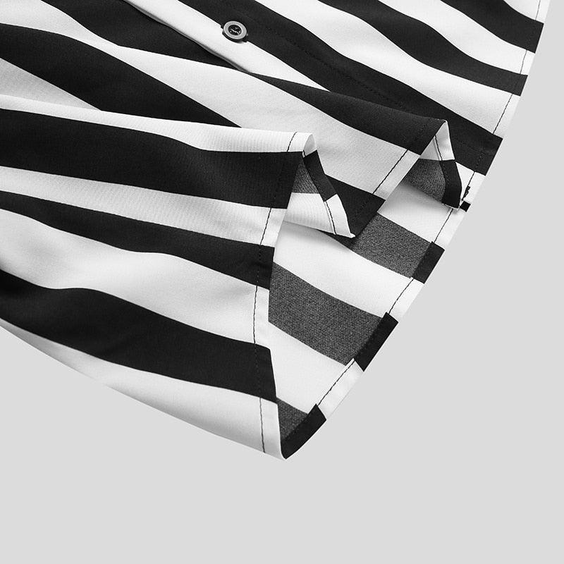 Camisa Manga Curta com Gola Padre Listrada  Dilema